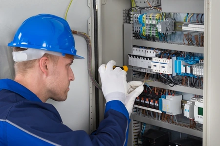 Expert Electrician